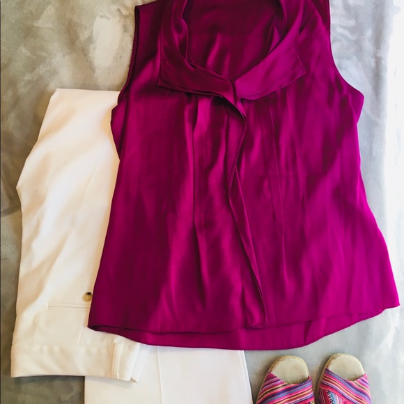 Elie Tahari Sleeveless Silk Blouse Size S - Picture 2 of 6